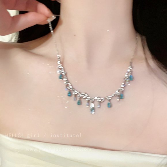 Spliced water drop zircon necklace - Picture 3 of 15